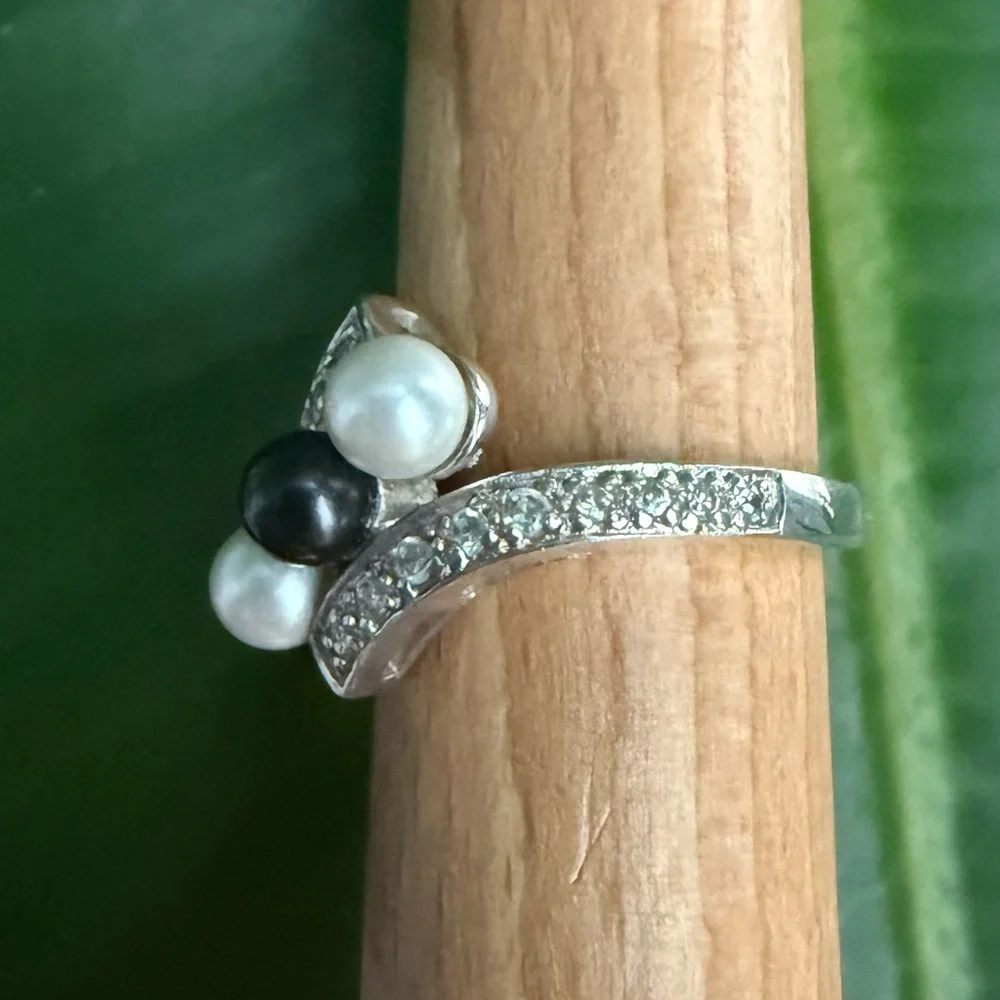 925 Pearl Ring